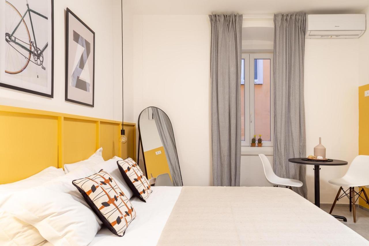 Tiny Cozy Studio In The City Center ตรีเอสเต ภายนอก รูปภาพ